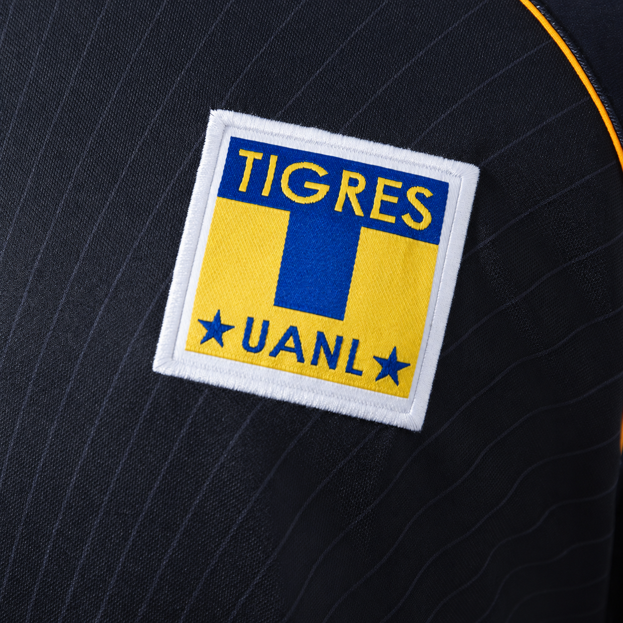 Tigres UNAL Retro Away | 05-06